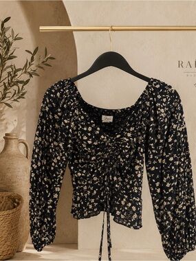 Japna Black Floral Ruched Long Sleeve Peasant Blouse Size M